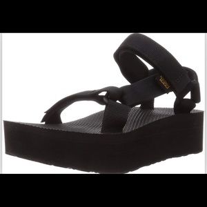 black platform tevas